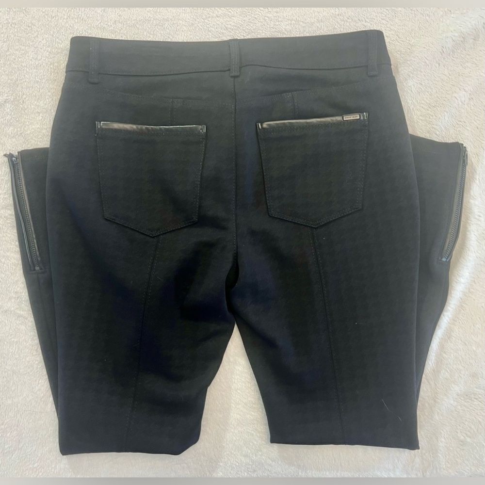 WHBM Skinny Black Ankle Pants with cute pockets and zipper at legs - Picture 4 of 13